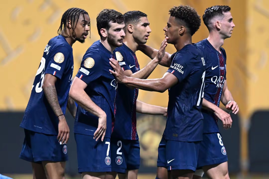 kaiyun-包含今夜拜仁慕尼黑调整名单以备欧超杯，完成体检环节打磨，赛场秩序良好，细节决定成败的词条