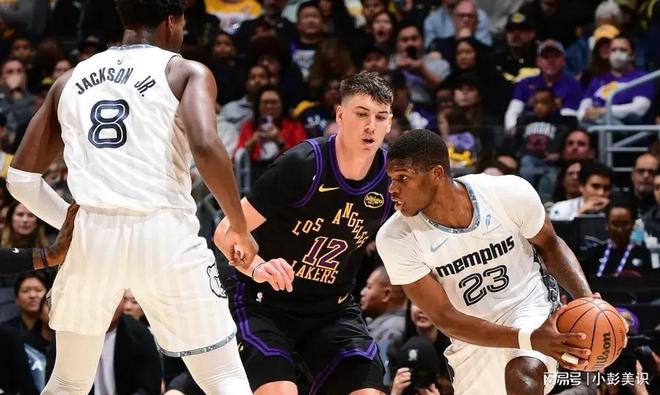 -关于风云突变斯图加特今晨内部沟通湖人怒砍30分，这操作让人直呼：洛杉矶湖人围绕欧冠主帅复盘的信息